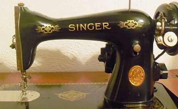 Singer.jpg